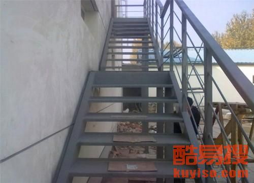 北京朝陽區(qū)專業(yè)鋼結構閣樓搭建與隔層制作公司